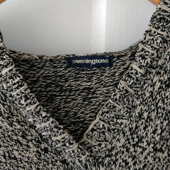 Vintage Black and White Melange Knit Hoodie - Picture 3 of 5